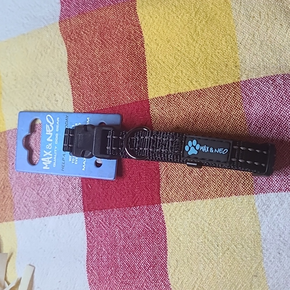 New dog collar size xsmall black